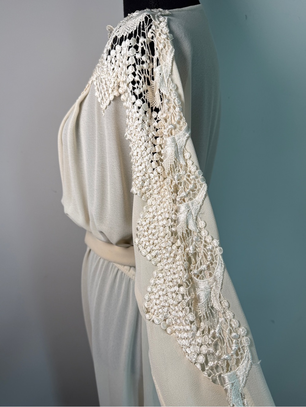 Casadei Vintage Ivory Crochet Lace Blouson Dress w/ Belt - M - Picture 5 of 10